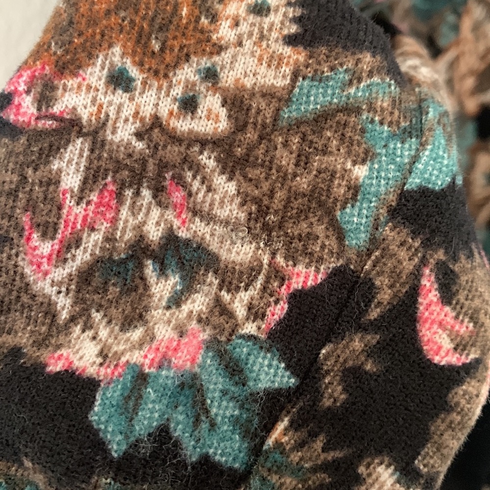 Tapestry pattern sweater - Picture 4 of 6
